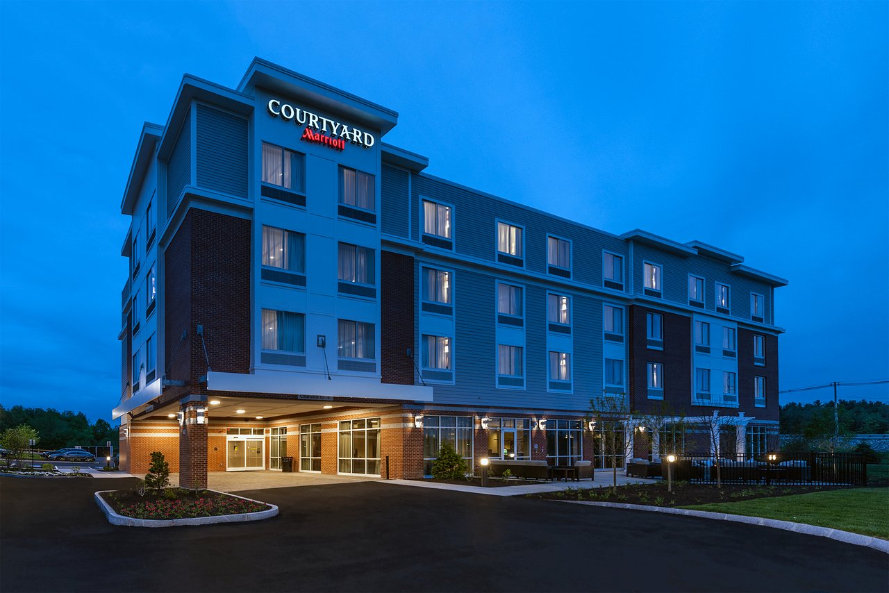 https://nrhs1975.org/wp-content/uploads/2025/07/courtyard-boston-littleton.jpg